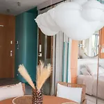 Luxury Yacht Park Marina View Parking *