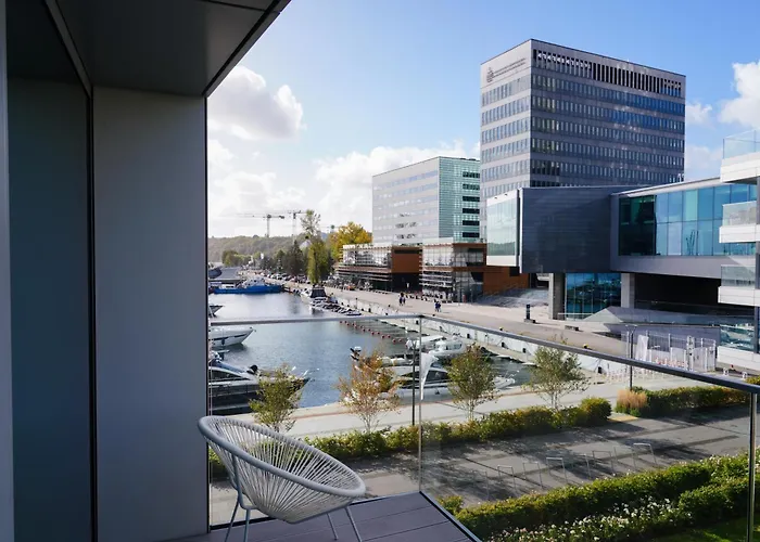 Luxury Yacht Park Marina View Parking Apartment Gdynia