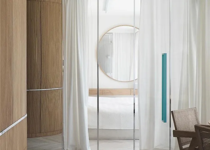 Luxury Yacht Park Marina View Parking Lägenhet